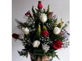 Canasta Rosa Roja y Blanca