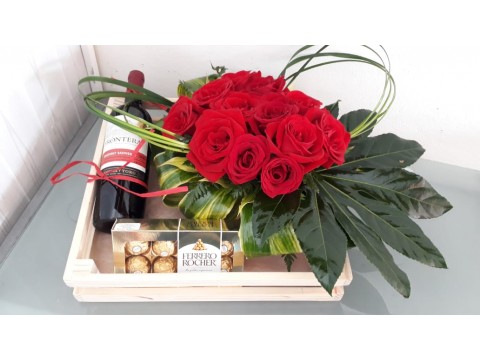 ROSAS  CHOCOLATES  Y VINO