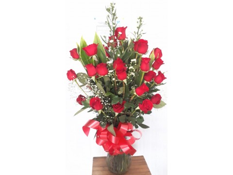 2 doc Rosas Rojas en Base de Vidrio