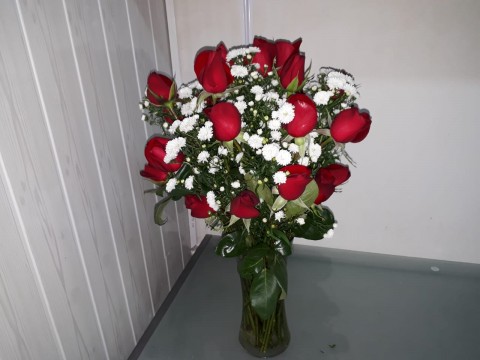 FLORERO 2 DOCENAS DE ROSAS